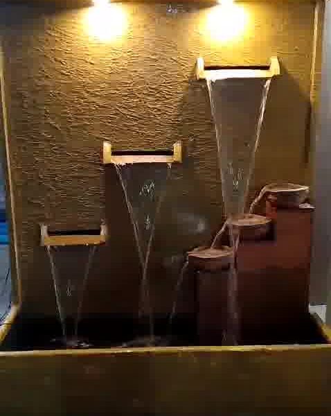 Water fountain wall